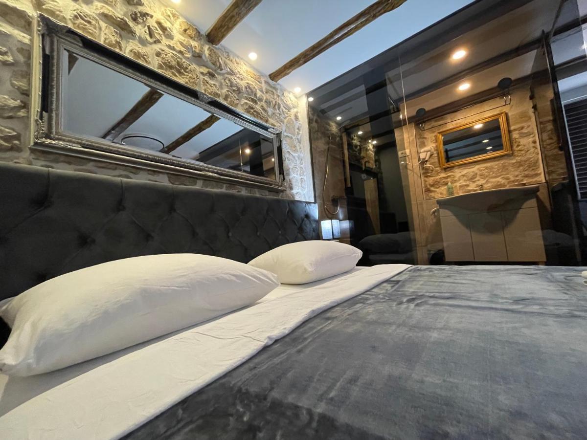 Tequila Apartments (Adults Only) Zadar Buitenkant foto
