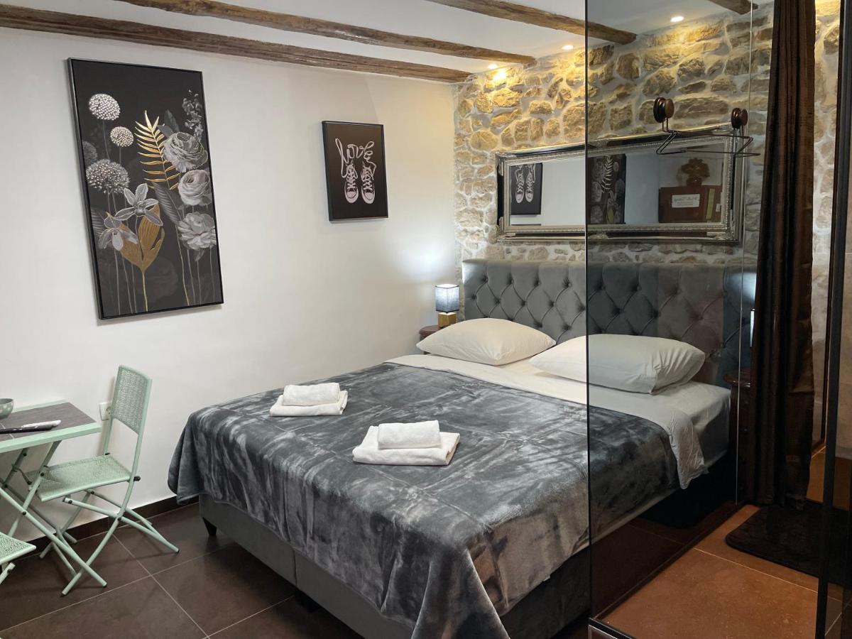 Tequila Apartments (Adults Only) Zadar Buitenkant foto