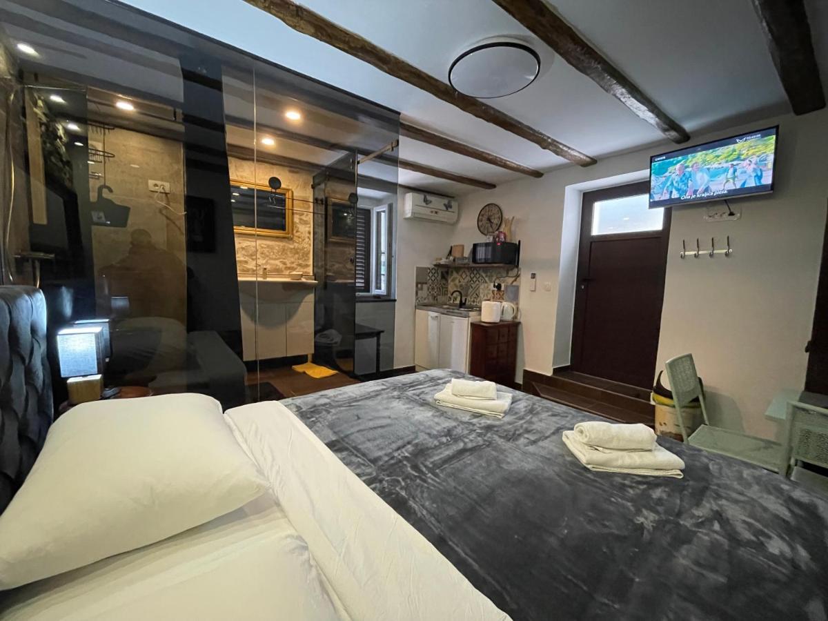 Tequila Apartments (Adults Only) Zadar Buitenkant foto