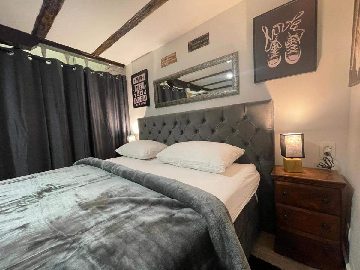 Tequila Apartments (Adults Only) Zadar Buitenkant foto