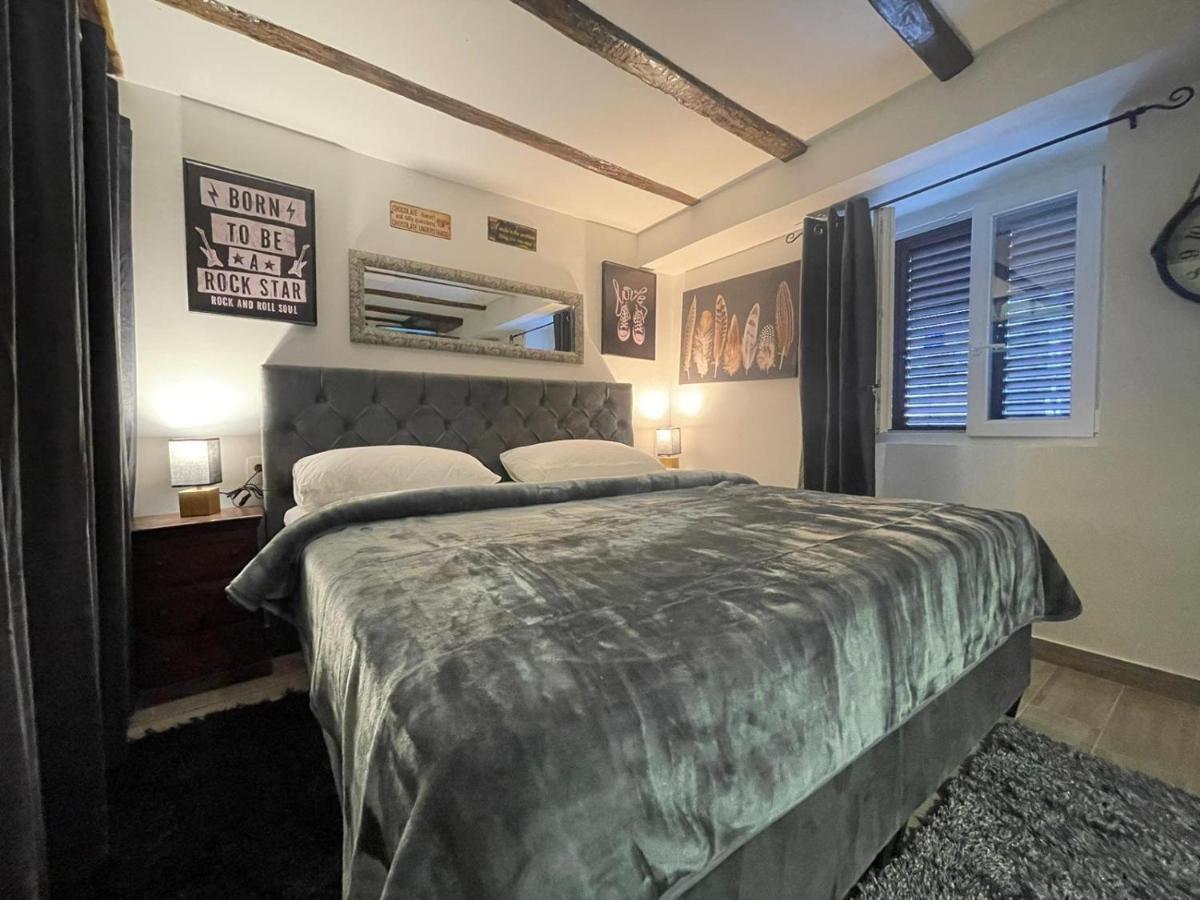 Tequila Apartments (Adults Only) Zadar Buitenkant foto
