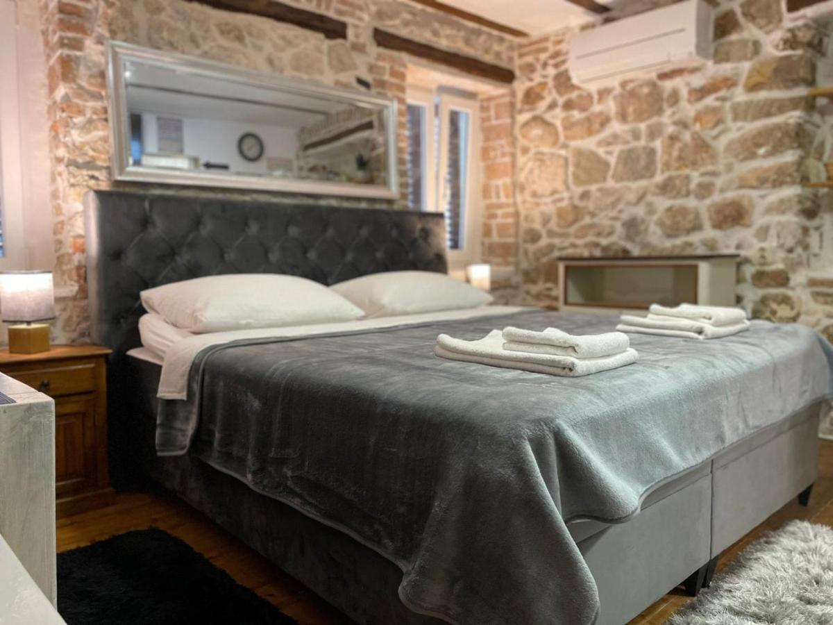 Tequila Apartments (Adults Only) Zadar Buitenkant foto