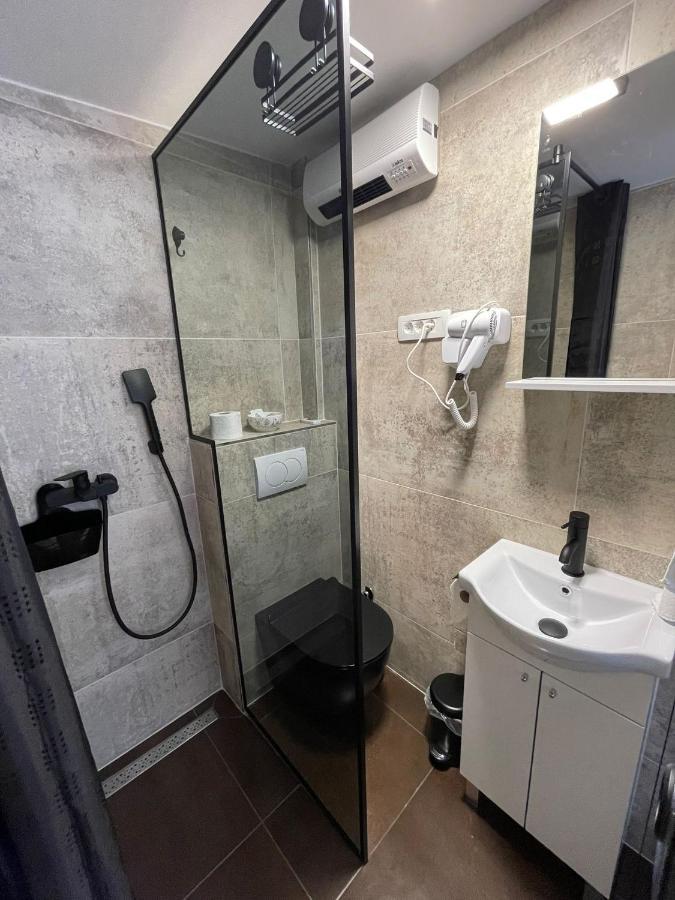 Tequila Apartments (Adults Only) Zadar Buitenkant foto
