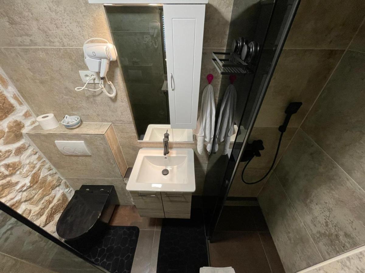 Tequila Apartments (Adults Only) Zadar Buitenkant foto
