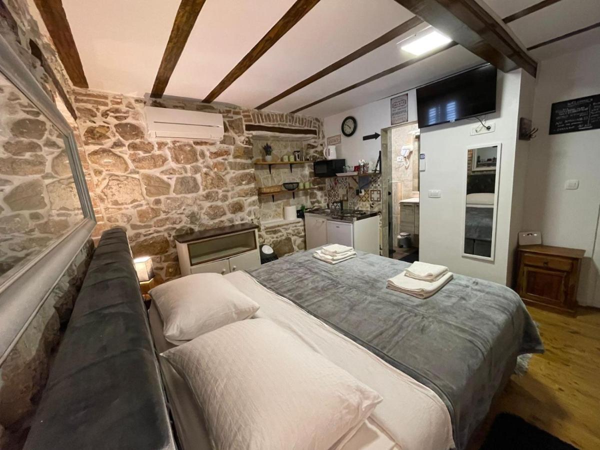 Tequila Apartments (Adults Only) Zadar Buitenkant foto